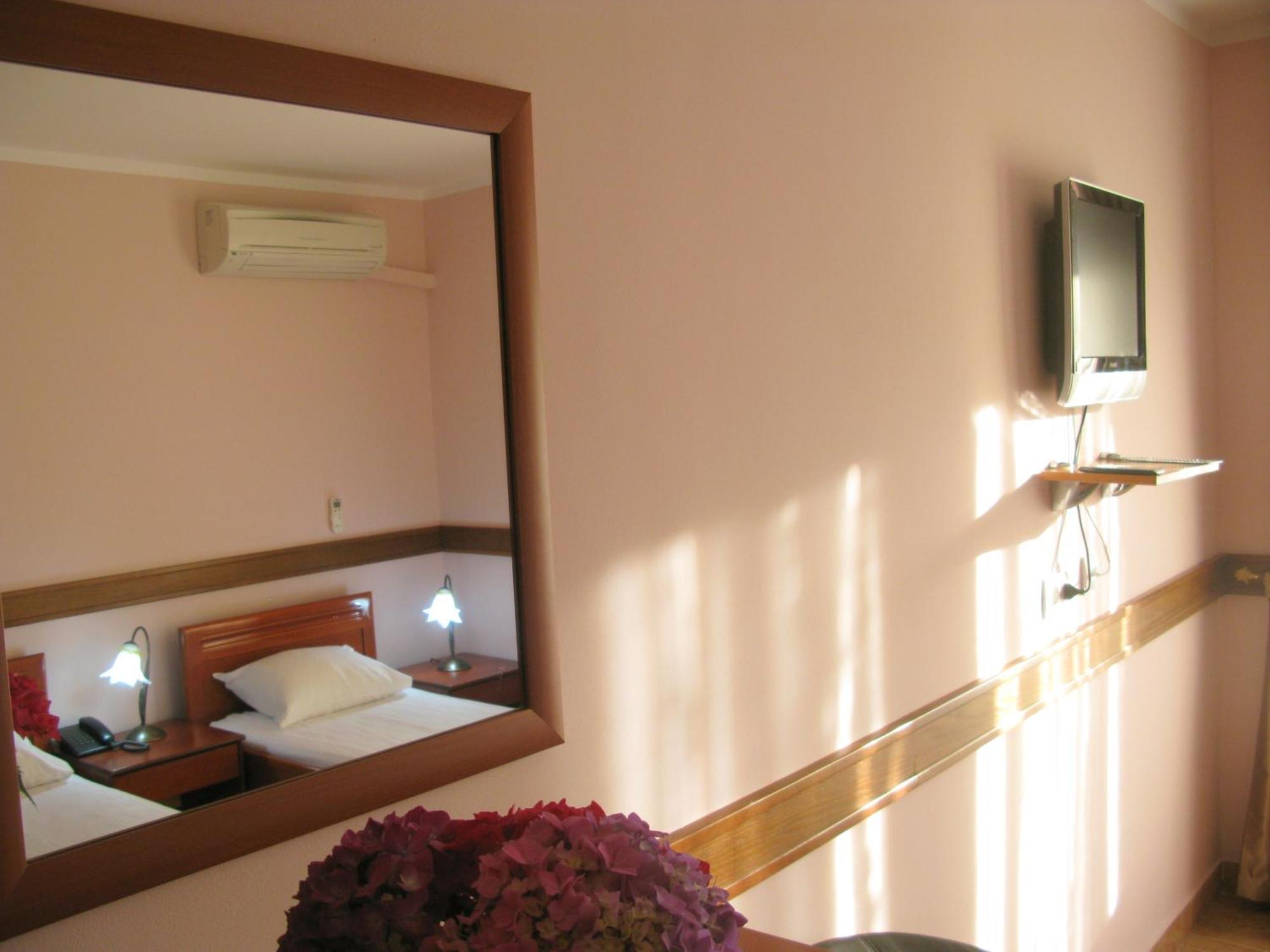 Garni Hotel Koral ブドヴァ 部屋 写真